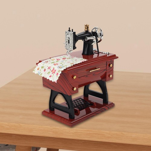 Mini-Nähmaschine-Spieluhr