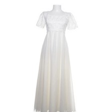 Kleemeier Hof, Hochzeitskleid