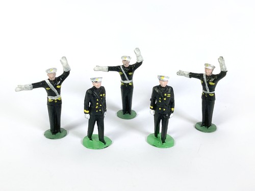 Lot 8082 figuren spur - figuren,