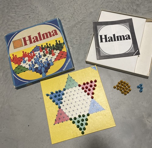 Halma brettspiel alt von - brettspiel,,
