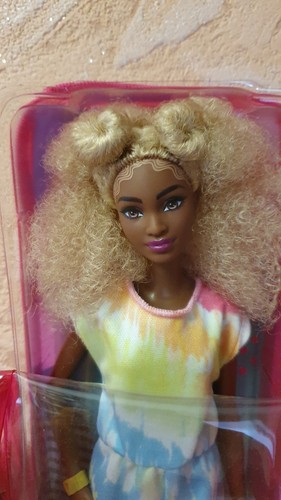 Barbie fashionista mit - barbie, aa