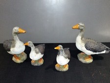☆ Enten Familie aus Plastik ☆ Wetterbeständig ☆ sehr schöne Dekoration