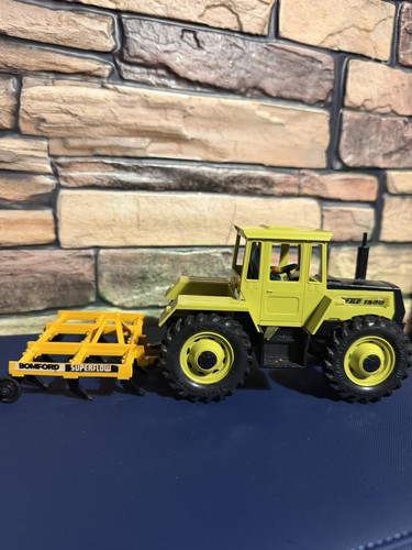 Britains farm toys mercedes - britains,