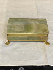 ONYX DECKELDOSE AUF 4 LÖWENFÜßEN AUS MESSING RECHTECKIG + UMRANDUNG MESSING