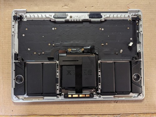 Apple macbook pro a1706 - pro, late
