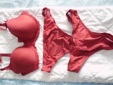 BH mit Bügel  Set Gr. 85B   neuwertig!!  rot