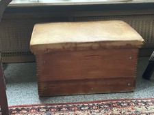 Turnkasten Sprungkasten Patina