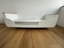 Snüz Snuzkot  Baby-/Juniorbett mit Kommode