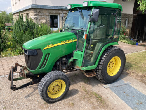 John deere 3320 kommunal - 3320,