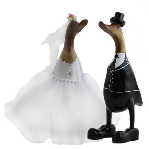 Handgeschnitzte enten aus holz - handgeschnitzte,