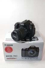 Canon EOS 70D + EF-S 18-55 mm