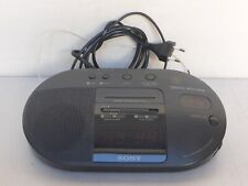 altes Radio alter Radiowecker Sony dream machine ICF-C710