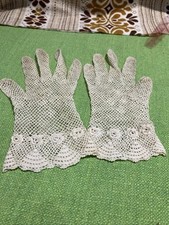 Antike Handschuhe mit