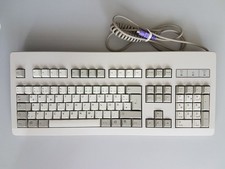 Mechanische QWERTZ-Tastatur