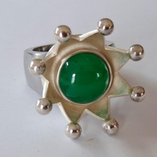 Schöne Krone in massiven