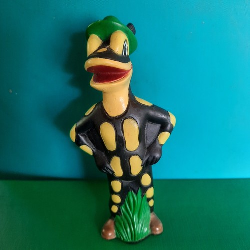 Lurchi salamander - -,
