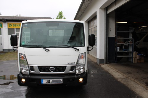 Lkw nissan nt400 - lkw,