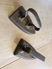 Antike Bügeleisen 2 Stück