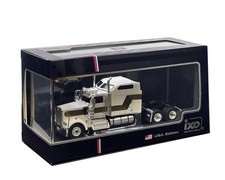 IXO Models Kenworth W900 –
