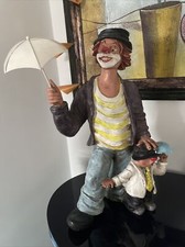 Achatit Clown mit Regenschirm