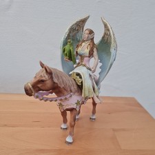 Schleich  70416  Surah  - auf