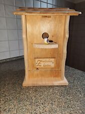 Zwitscherkasten , die besondere  Vogelvilla mit Dachschindeln