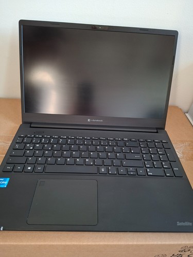 Dynabook satellite pro - dynabook,
