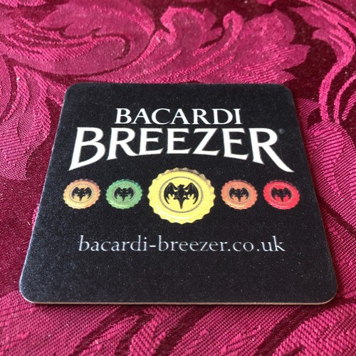Breweriana bacardi breezer - -,