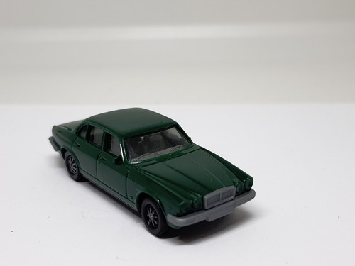 Jaguar 12 von herpa - , 6/12