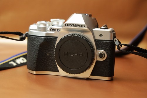 Olympus m10 mark iii - olympus,