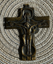 Kreuz. Heilige Dreifaltigkeit