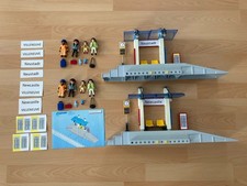 2x Playmobil 4304 Bahnsteig mit Fahrgastunterstand
