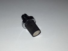 1 kleiner Drehknopf aus Grundig Concert-Boy 208 (Kofferradio/Transistorradio)