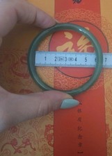 Schöner Dunkel Grüner Jade