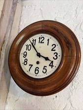 Alte wanduhr rund - alte, läuft