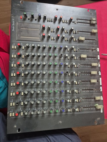 Studio mischpult und mitec - mischpult,