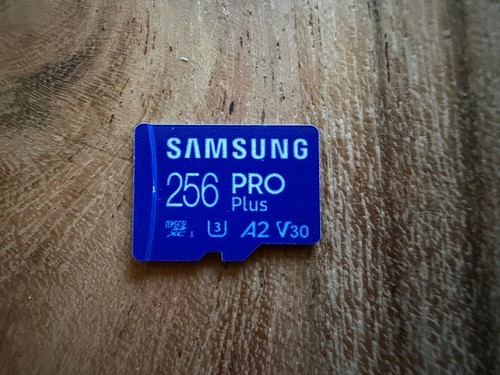 Samsung pro plus - plus, microsdxc™