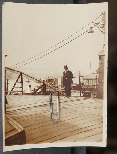 Foto hamburg landungsbruecken - foto,