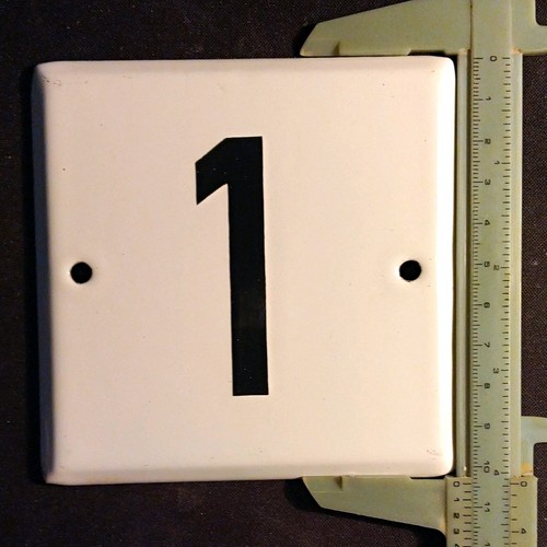 Emaille hausnummernschild - emaille, 1