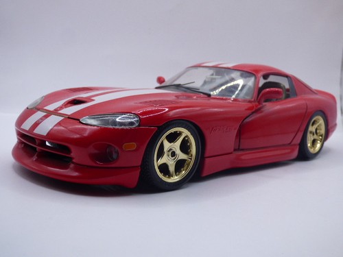 Bburago viper dodge - 1:18,