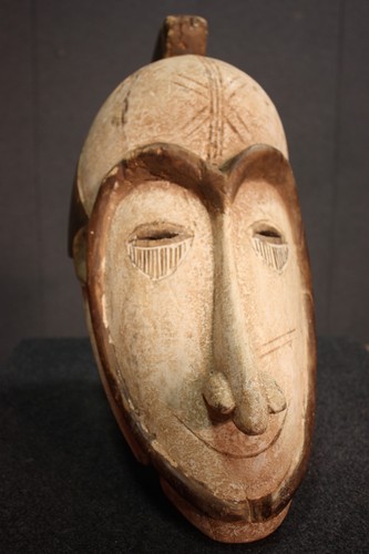 Skulptur aus bemalt holz - skulptur,