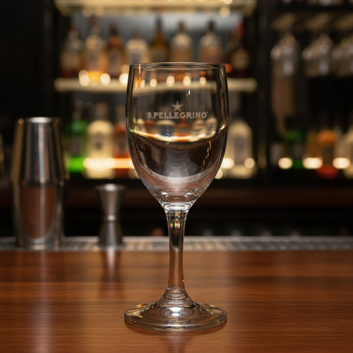 San pellegrino wasser glas - san,
