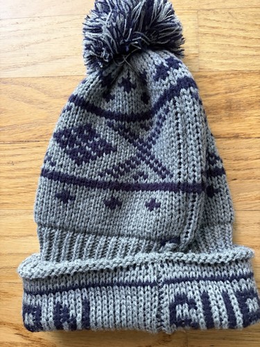 Superdry bommelmütze grau - bommelmütze, /