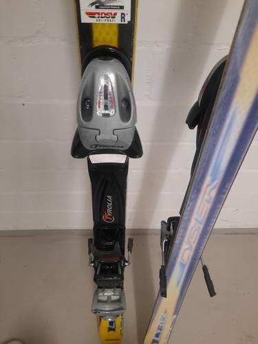 Paar ski - head), +