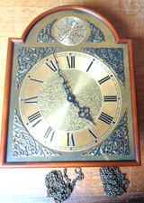 Ältere Wanduhr Tempus Fugit