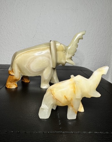 Elefantenfigur aus - 2,