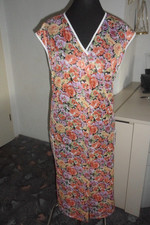 Kittelschürze original DDR Blumen Gr. 42 44 46 guter Zustand Hauskleid
