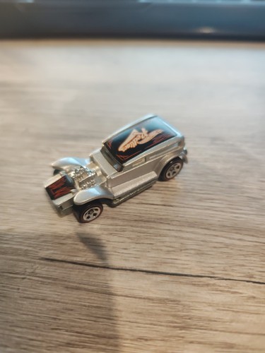 Hot wheels the demon - hot,