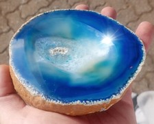 Polierter blauer Achat Schale Geode Dekostein 430,9g 124x112mm