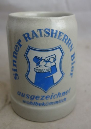 Große auflösung bierkrug - auflösung, nr